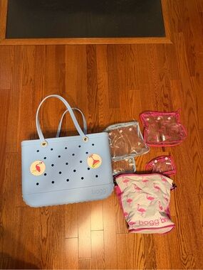 BOGG BAG Light Blue Tote with Flamingo Pouch Set